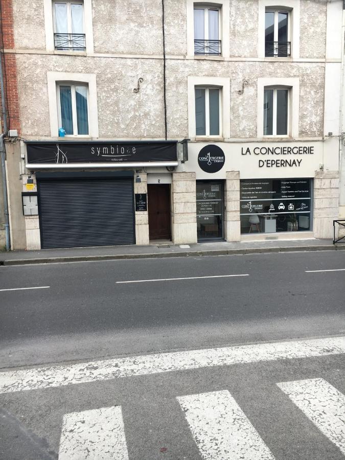 Apartamento Le Champenois, Avenue De Champagne Épernay Exterior foto